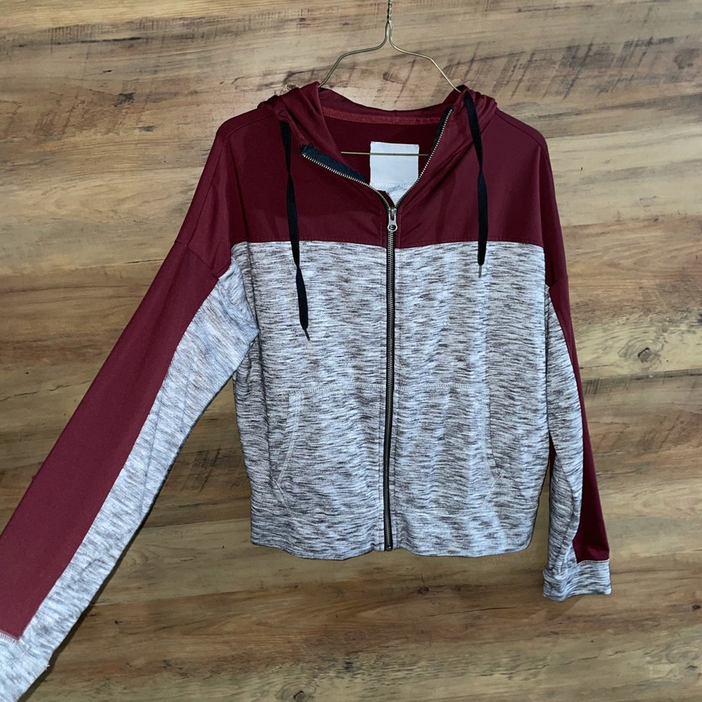 🌵BUNDLE of 3 Aeropostale sweaters